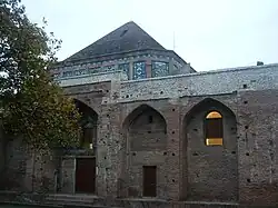 Mir Bozorg