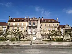 The town hall in Breurey-lès-Faverney
