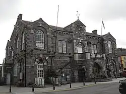 Macroom Town Hall was built for £1,000 in 1900 on premises purchased from Lady Ardilaun (born at the castle in 1850)[64] two years before. The first phase of work on the building was completed in 1904.[65]