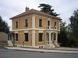 The town hall of Pollionnay