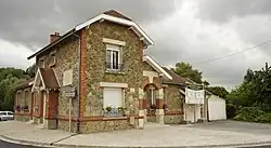 The town hall in Saint-Martin-l'Heureux