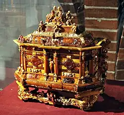 18th century amber casket. Gdańsk patronised by the Polish court flourished as the center for amber working in the 17th century.[283]