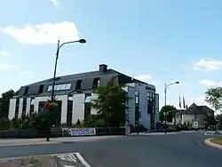The town hall in Malemort-sur-Corrèze
