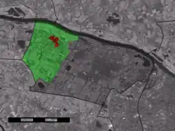 The village centre (red) and the statistical district (light green) of Winssen in the municipality of Beuningen.