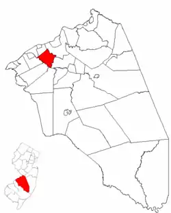 Location of Willingboro Township in Burlington County highlighted in red (right). Inset map: Location of Burlington County in New Jersey highlighted in red (left).