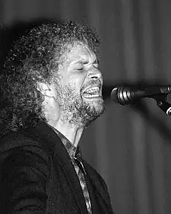 Mark Heard performs in 1987
