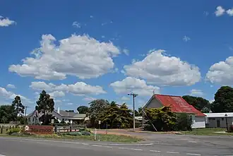 Entering Marnoo
