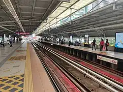 The platform level of the Ampang Line and Sri Petaling Line's Masjid Jamek station