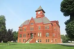 Mason County Courthouse in Ludington