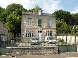 The town hall of Menouville