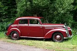 Mercedes-Benz 220 sedan (W187)