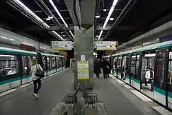 Westbound view prior to installation of platform-edge doors