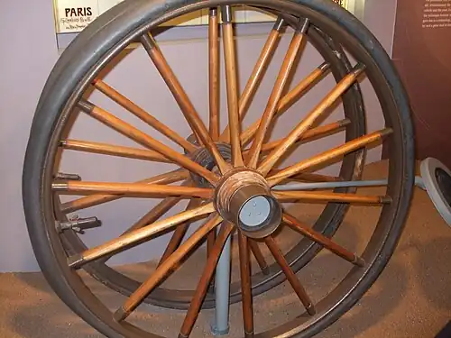 Pneumatic wheels used on later hansom cabs (1909)