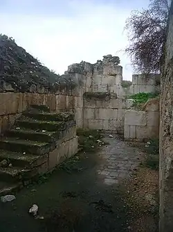 Ruins of Khirbat al-Minya in Galilee, 8th century[49]