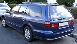 Pre-facelift Mitsubishi Galant GLS station wagon (Europe)