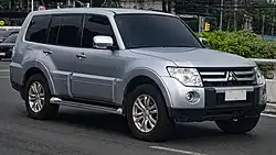Mitsubishi Pajero GLS (pre-facelift)