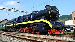 The most up-to-date class 52, the completely rebuilt 52&nbsp;8055 in service on the Hauenstein line for a demonstration week.