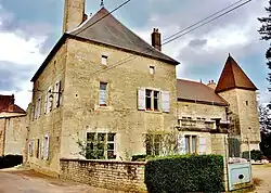Bouday House in Montbozon