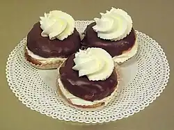 Cream puff pastry, Dutch Moorkoppen