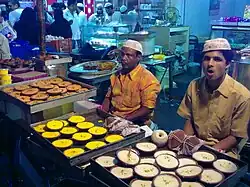 Phirni sellers in Mumbai