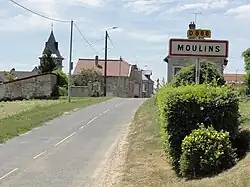 The road into Moulins