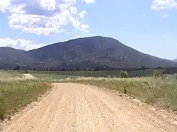 Mount_Tennent_from_east