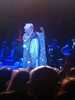 Abacı performing in 2012