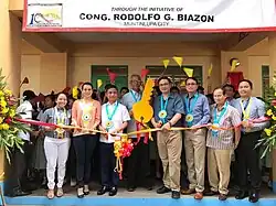 Biazon (5th from right) during the 2017 inauguration of Lakeview Integrated School's new building in Putatan, Muntinlupa, built during his congressional term.