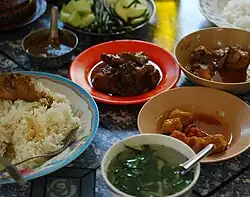 Burmese curries