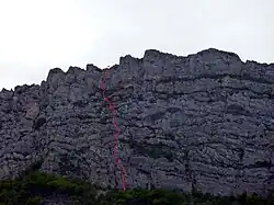 Layout of a climbing route in rock walls.