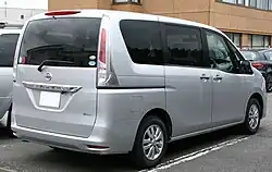 Nissan Serena C26, pre-facelift rear