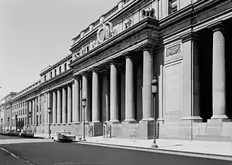 Image 15Pennsylvania Station in 1962, two years before it was torn down, an event which jump-started the historic preservation movement. (from History of New York City (1946–1977))