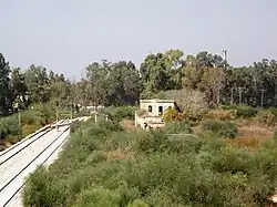 Remains of the Wadi al-Sarar Railway Station, on the Jaffa–Jerusalem railway line, located 3&nbsp;km (2&nbsp;mi) due north of the village.[1]