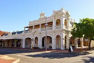 The state heritage listed Narrogin Town Hall, 2018
