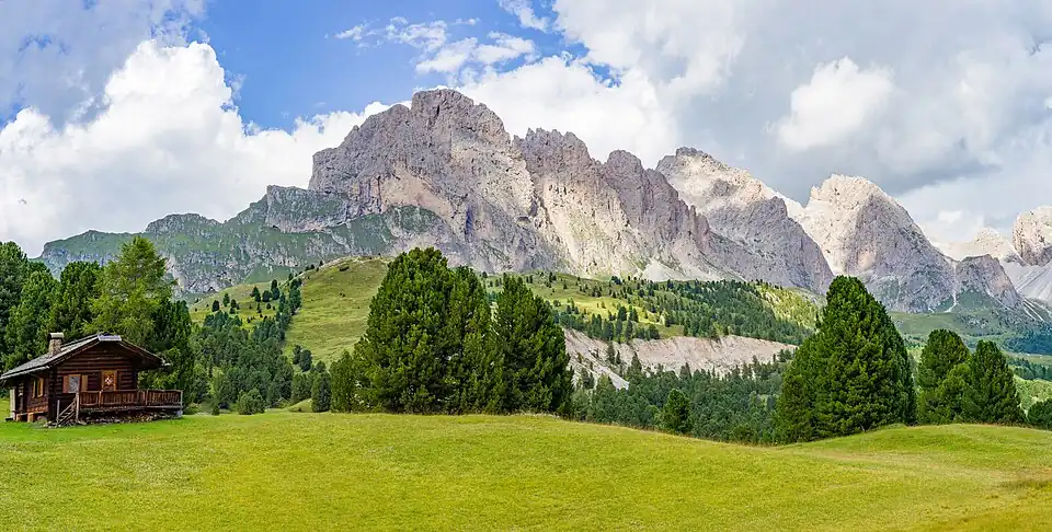 The Odles Group seen from the south.