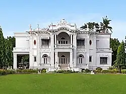Lopez Mansion (Nelly's Garden)