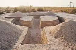 Yuri Shabelnikov&nbsp;[ru]. "New archaeology." Sand. 2014.