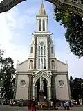 Huyện Sỹ Church on corner of Lê Lai – Tôn Thất Tùng Street [vi] (Officially known as Saint-Philippe Church. Originally known as Chợ Đũi Church as it is in the Chợ Đũi area)