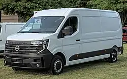 Nissan Interstar long wheelbase panel van