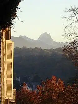 A view of the Ossau