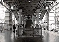 Entrance under Line 2 viaduct.