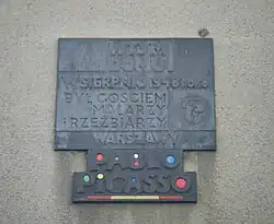 28/30 Obrońców Street: Commemorative plaque for Pablo Picasso