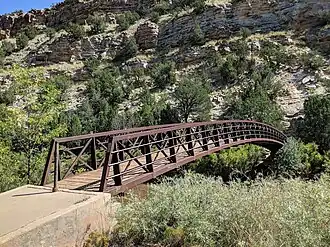 Pedestrian bridge