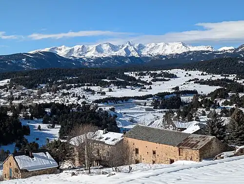 Pic Carlit (centre, in the distance), from the south-east (La Llagonne).