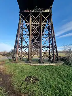 Metal bridge pier made up of X-shaped metalwork