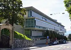 University Centre for Primary Care and Public Health (Unisanté), with two helipads on its roof