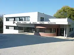 The modern town hall in Pont-de-Buis-lès-Quimerch