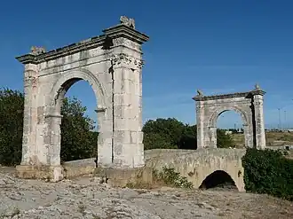 Pont Flavien, Saint-Chamas