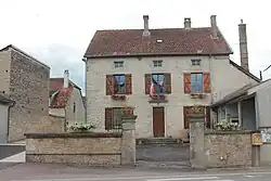The town hall in Pont-la-Ville
