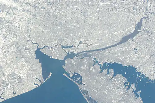 Image 26NASA image of the Port of New York and New Jersey (from History of New York City (1898–1945))